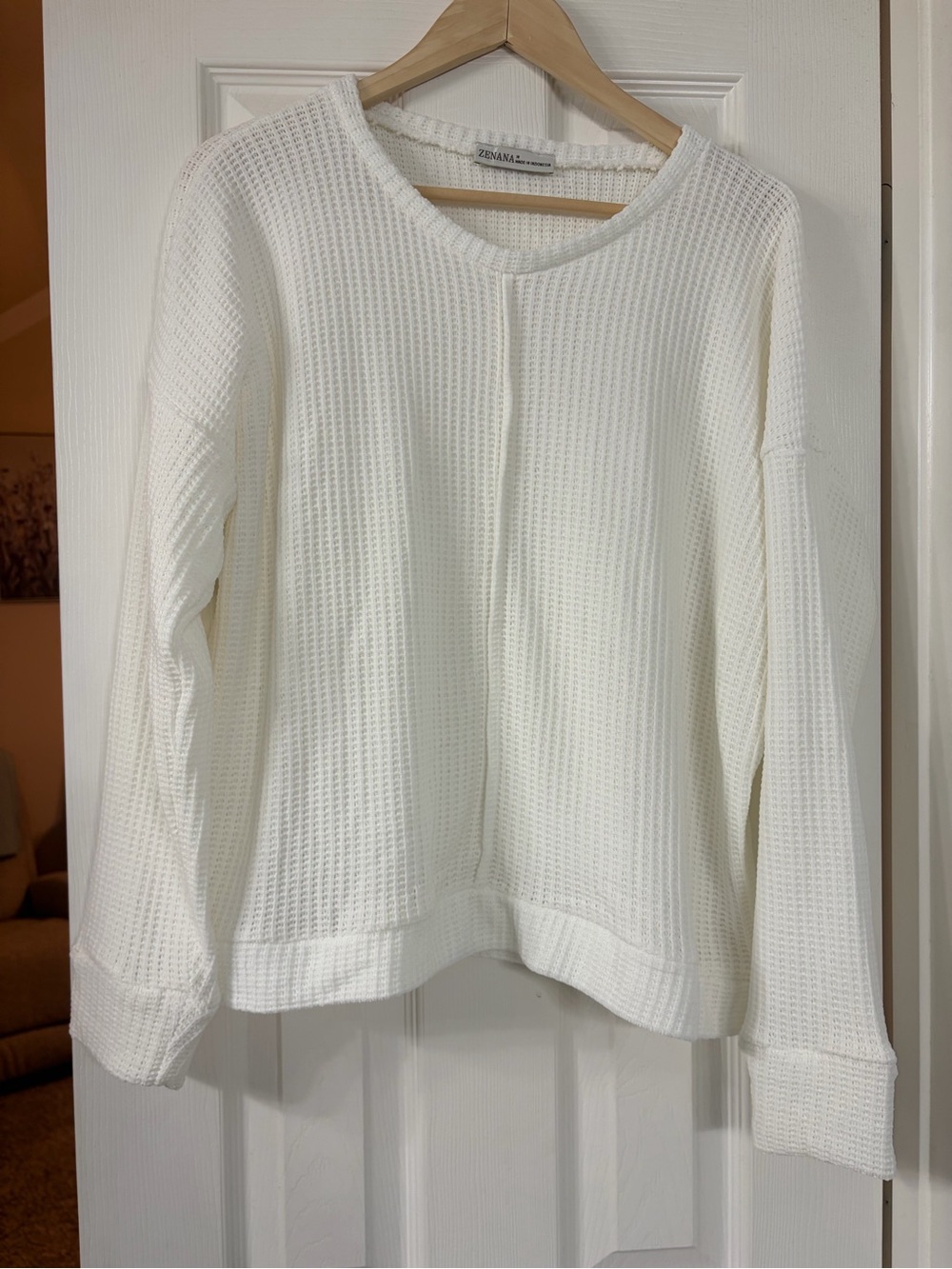 Zenana White Waffle-Knit Long Sleeve Top